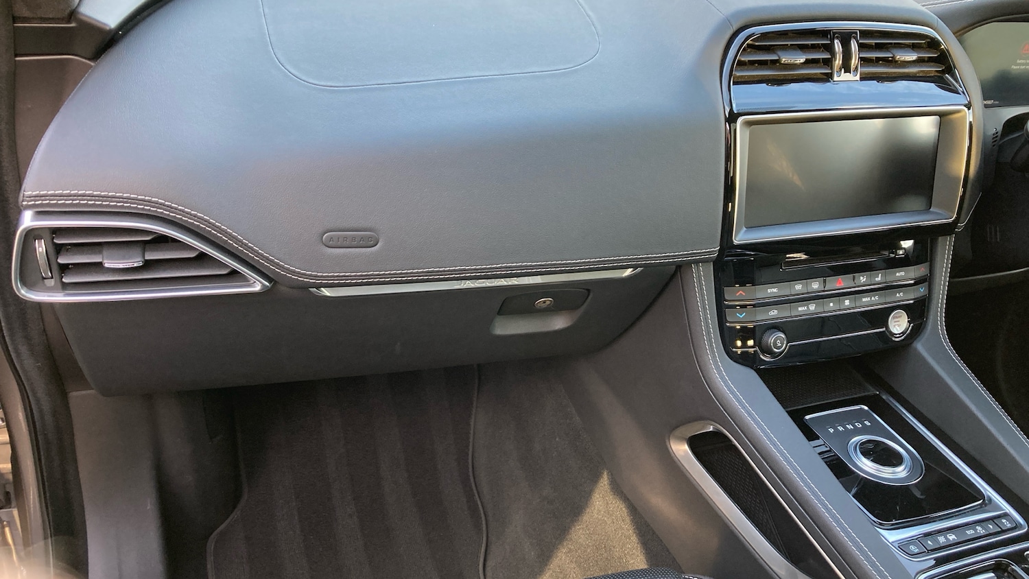 Used Jaguar F-Pace 2020 for sale - 76835360: Photo 26