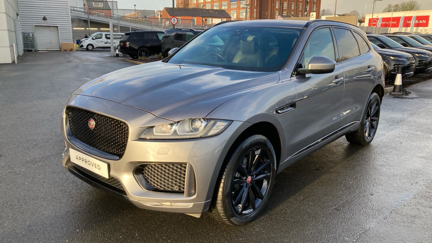 Used Jaguar F-Pace 2020 for sale - 76835360: Photo 30