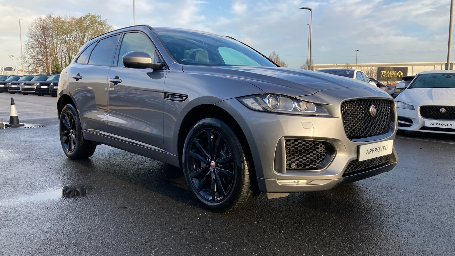Used Jaguar F-Pace 2020 for sale - 76835360: Photo 32