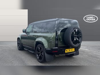 Used Land Rover Defender 2026 for sale - 79815845: Photo