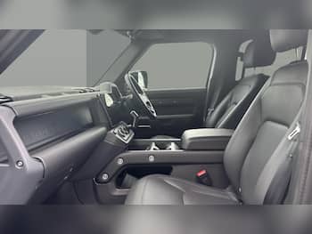 Used Land Rover Defender 2026 for sale - 79815845: Photo