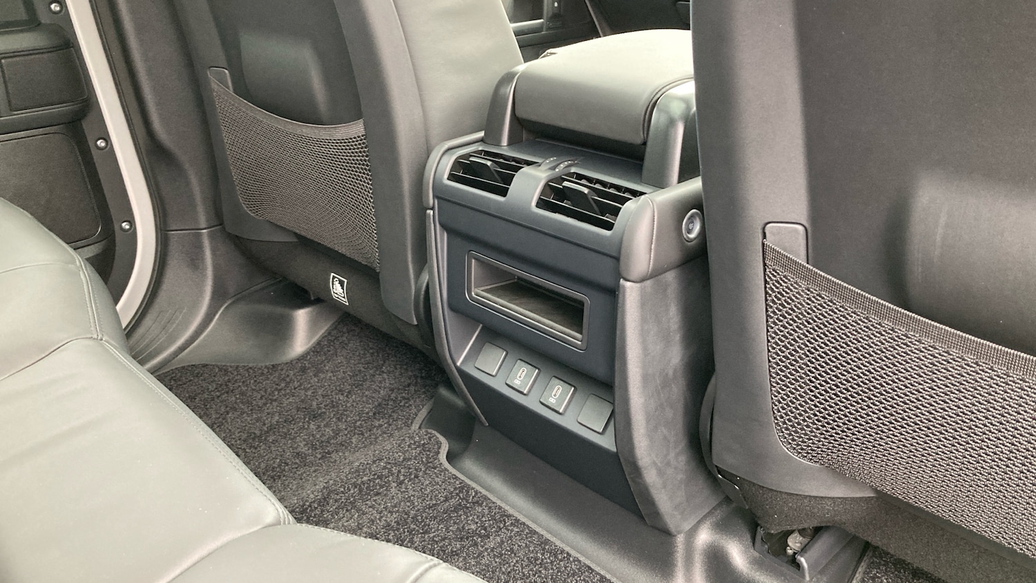 Used Land Rover Defender 2025 for sale - 77285432: Photo 18