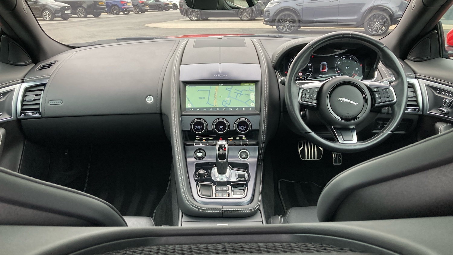 Used Jaguar F-Type 2021 for sale - 76383062: Photo 9