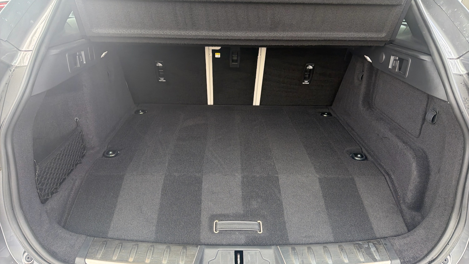 Used Jaguar F-Pace 2022 for sale - 77541894: Photo 10