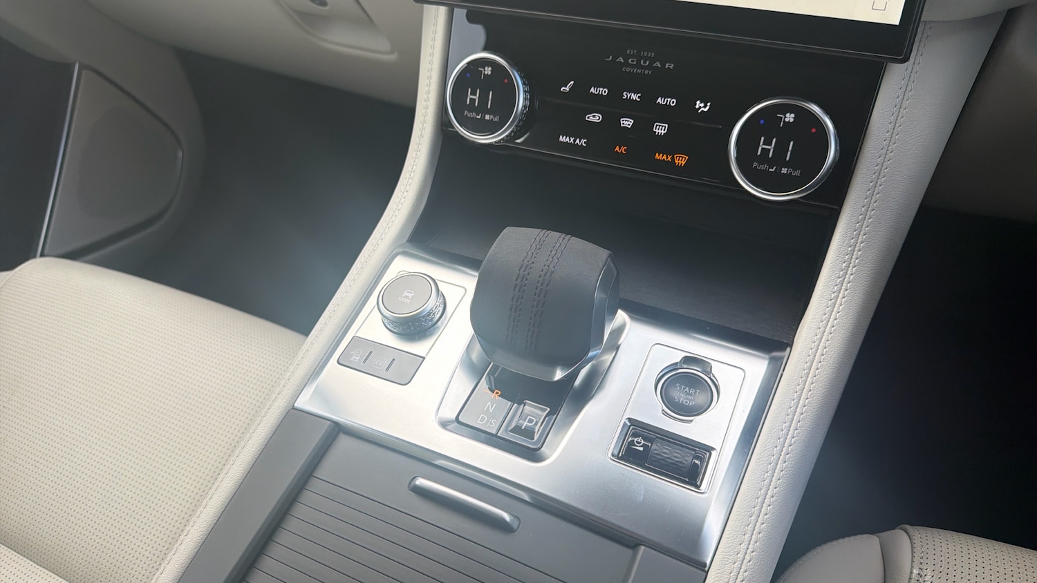 Used Jaguar F-Pace 2022 for sale - 77541894: Photo 13