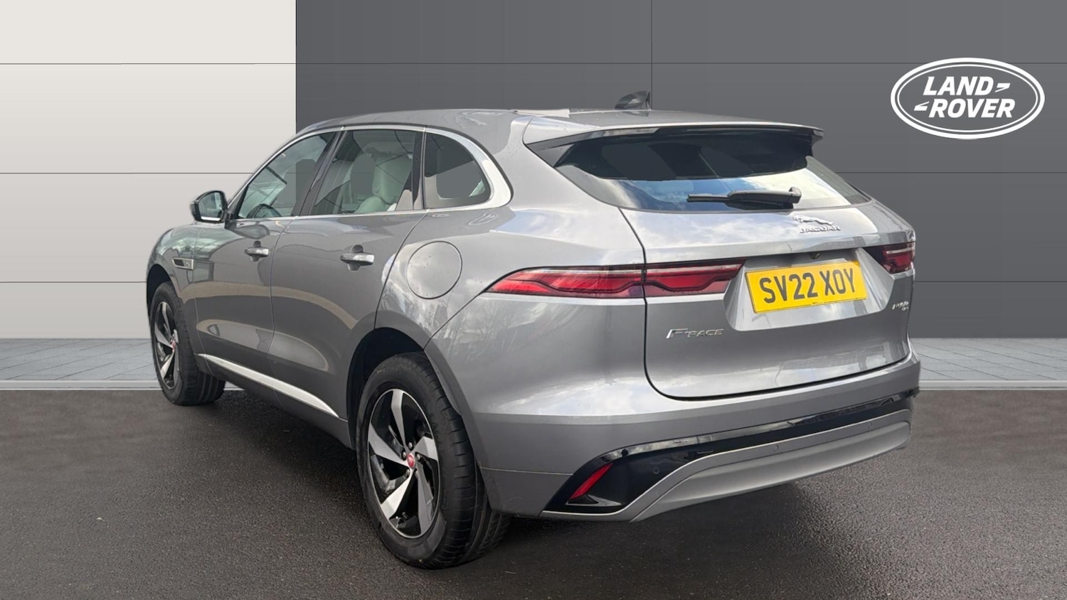 Used Jaguar F-Pace 2022 for sale - 77541894: Photo 2