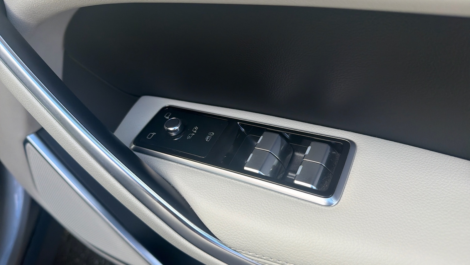 Used Jaguar F-Pace 2022 for sale - 77541894: Photo 40