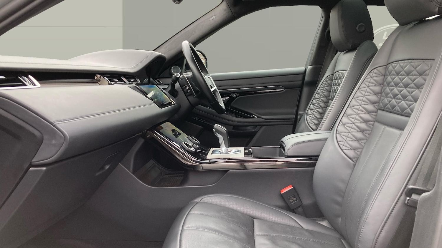 Used Land Rover Range Rover Evoque 2022 for sale - 76157064: Photo 3