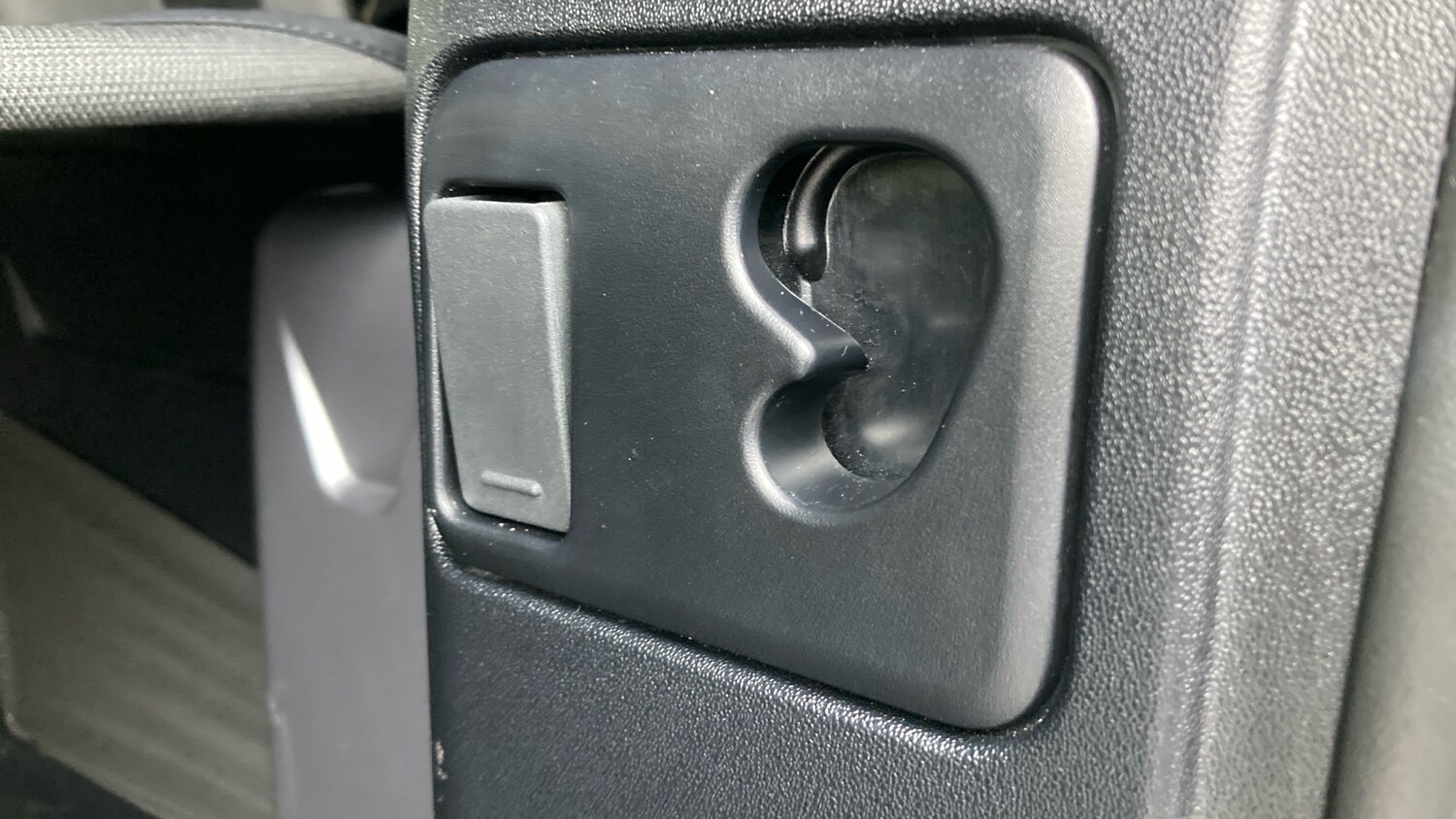 Used Land Rover Defender 2023 for sale - 77450249: Photo 28