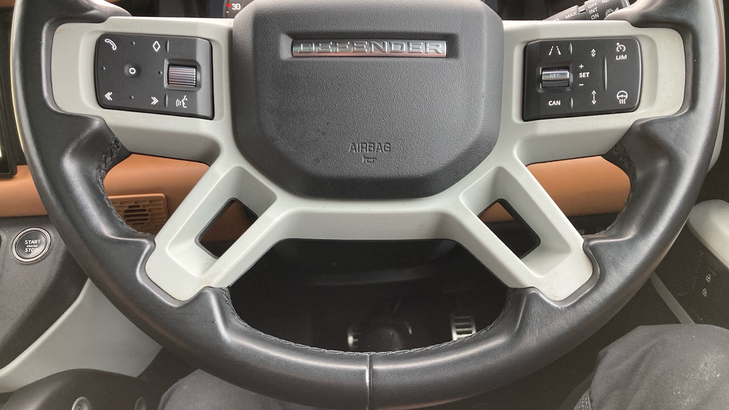 Used Land Rover Defender 2023 for sale - 77450249: Photo 44