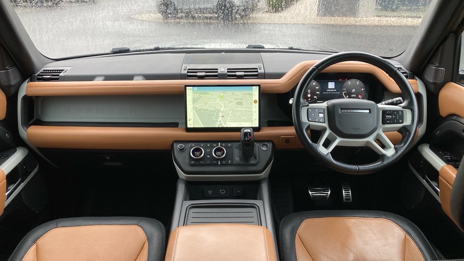 Used Land Rover Defender 2023 for sale - 77450249: Photo 9