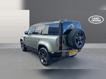 Used Land Rover Defender 2025 for sale - 77883771: Photo