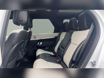 Used Land Rover Discovery 2022 for sale - 75305055: Photo