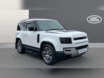 Land Rover - Defender