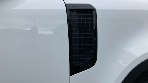Used Land Rover Defender 2021 for sale - 76184287: Photo 22