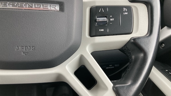 Used Land Rover Defender 2021 for sale - 76184287: Photo 43