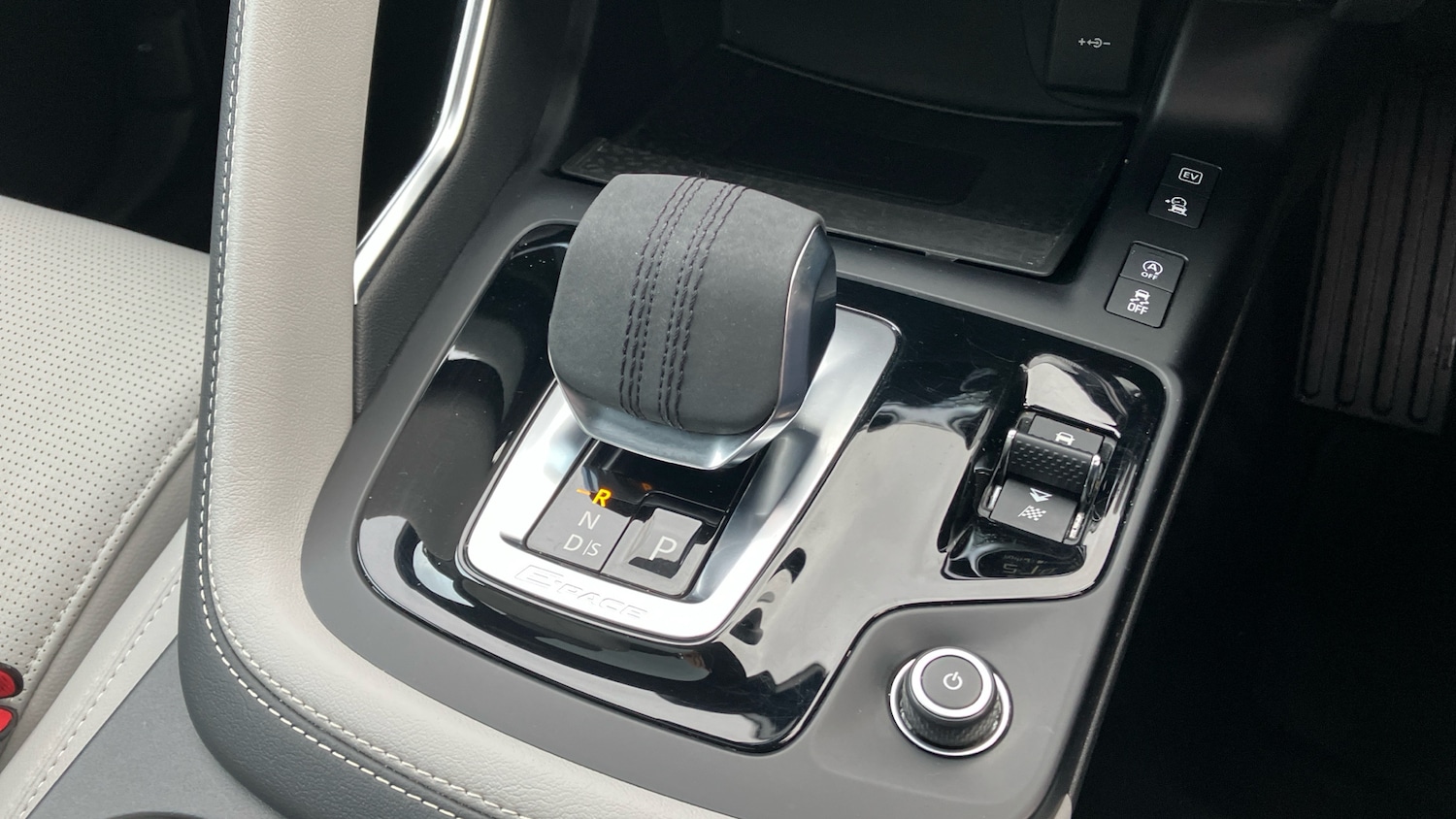 Used Jaguar E-Pace 2022 for sale - 77704249: Photo 13