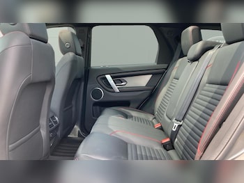 Used Land Rover Discovery Sport 2022 for sale - 78907452: Photo