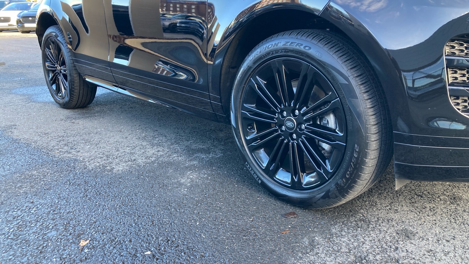 Used Land Rover Range Rover Evoque 2025 for sale - 76576523: Photo 34