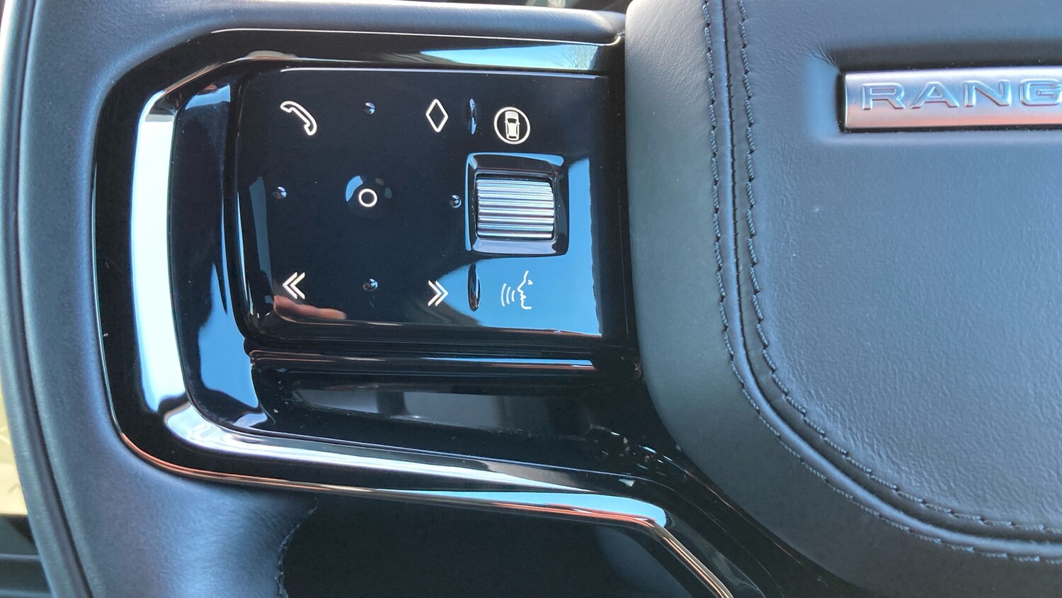 Used Land Rover Range Rover Evoque 2025 for sale - 76576523: Photo 43