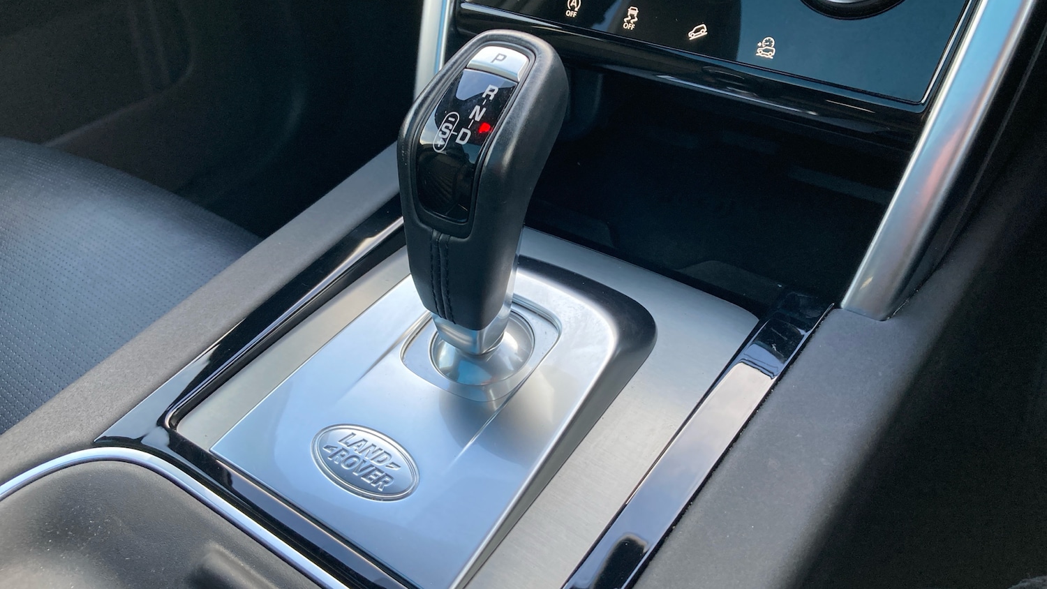 Used Land Rover Discovery Sport 2021 for sale - 76603282: Photo 13