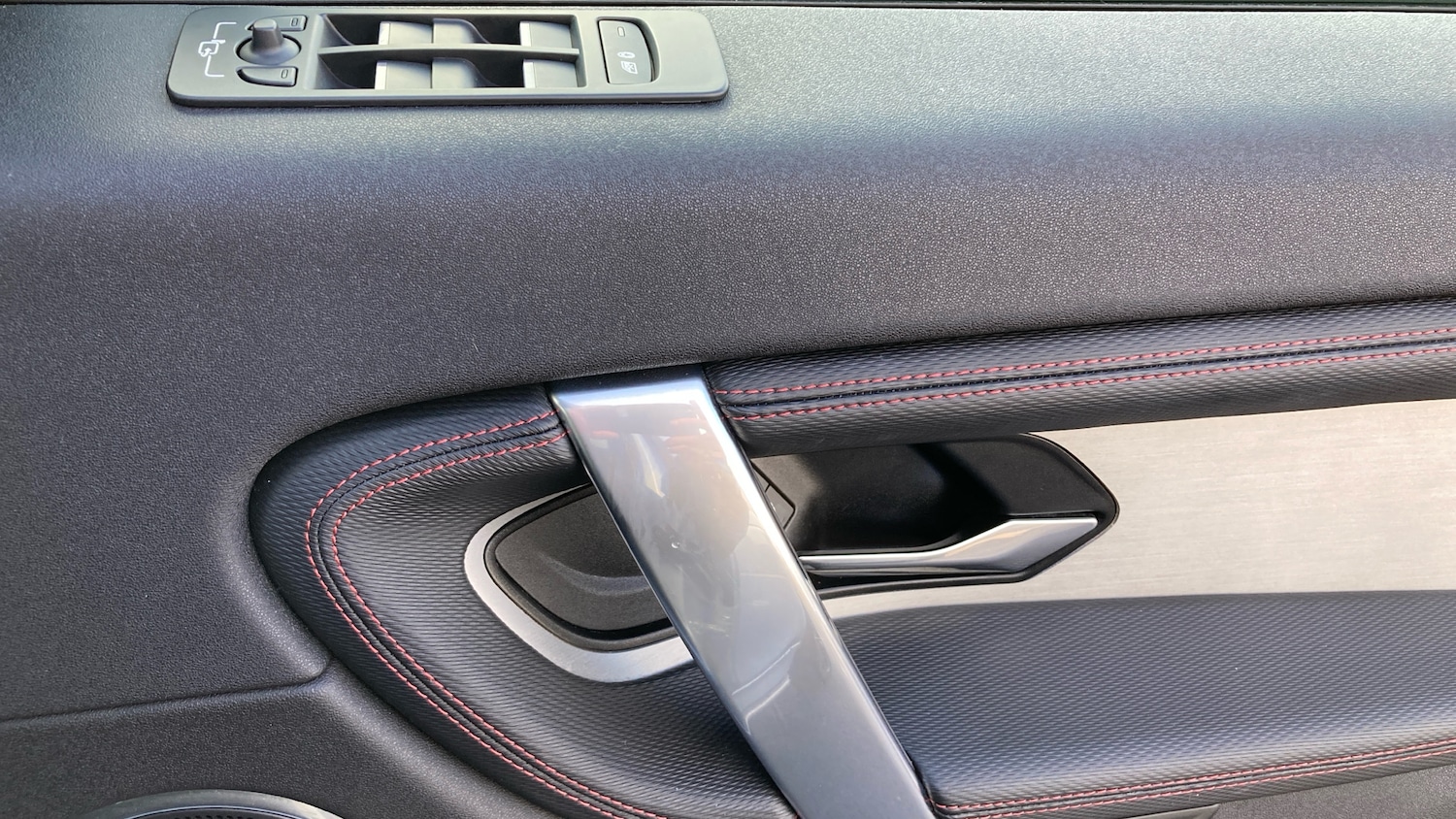 Used Land Rover Discovery Sport 2021 for sale - 76603282: Photo 44