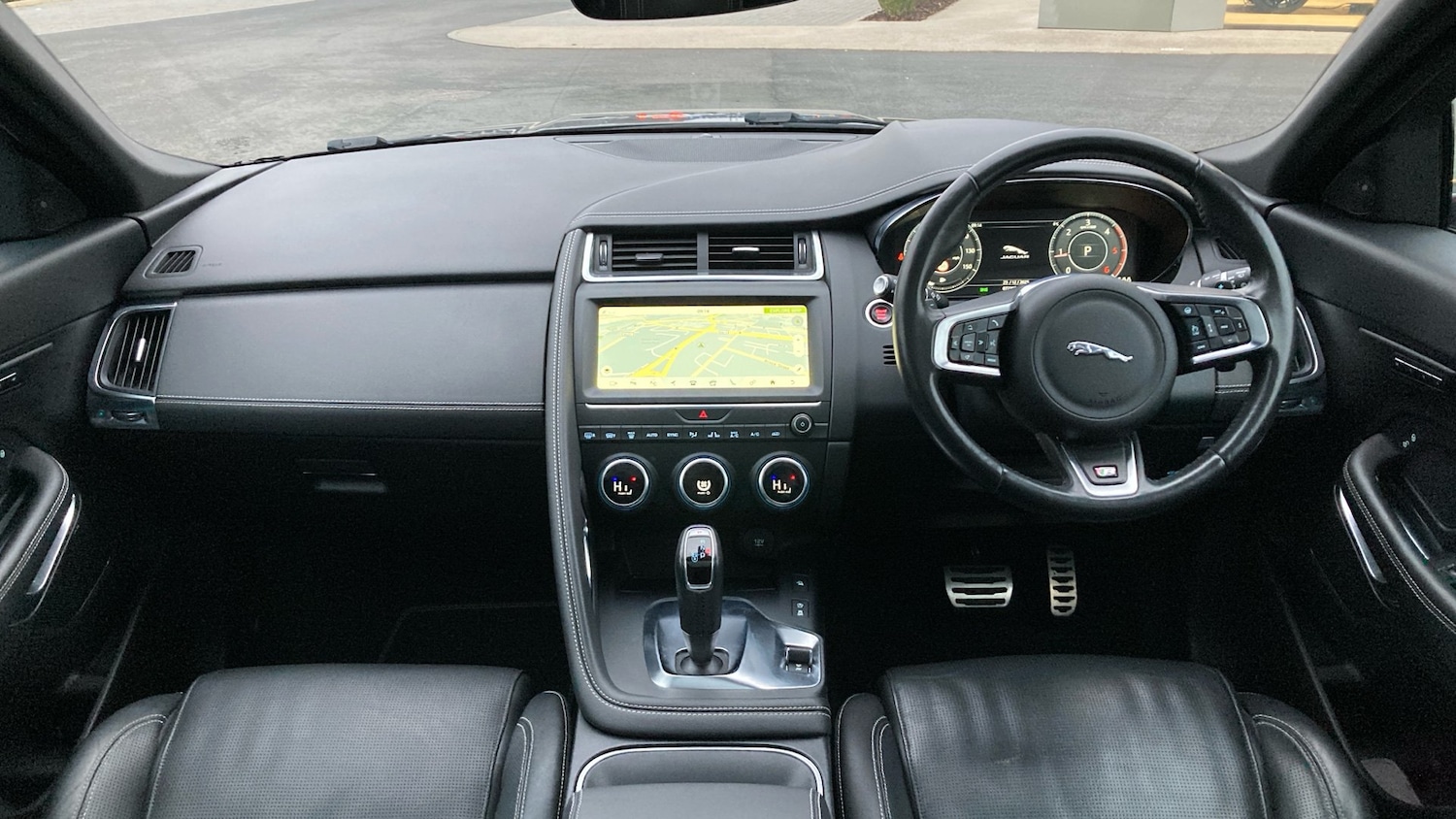 Used Jaguar E-Pace 2019 for sale - 77159382: Photo 9