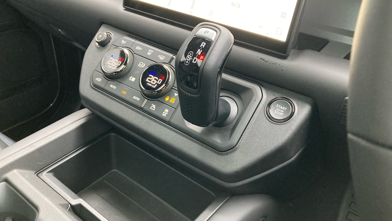 Used Land Rover Defender 2025 for sale - 77085384: Photo 13