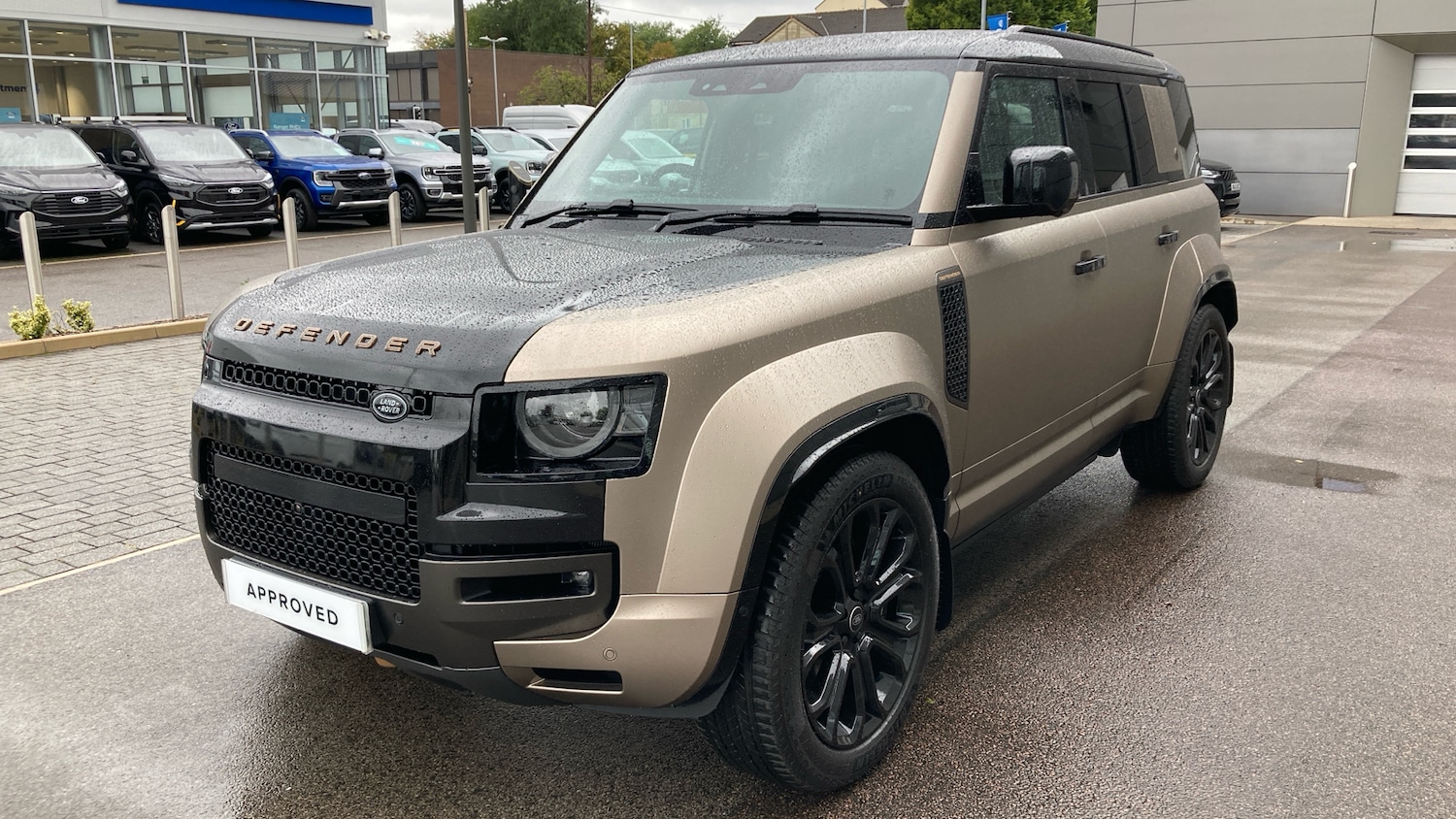 Used Land Rover Defender 2025 for sale - 77085384: Photo 30