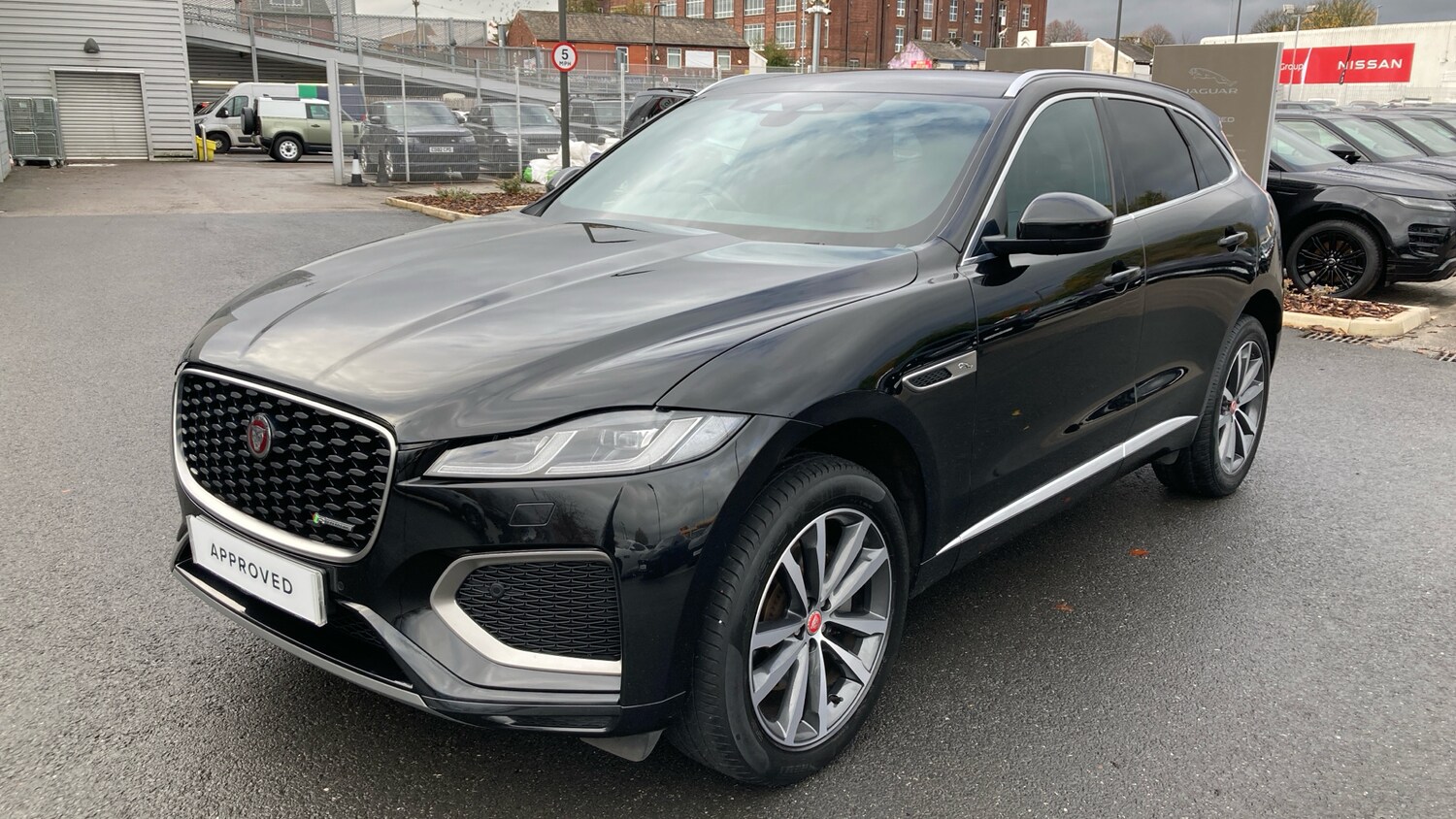 Used Jaguar F-Pace 2023 for sale - 76415686: Photo 30