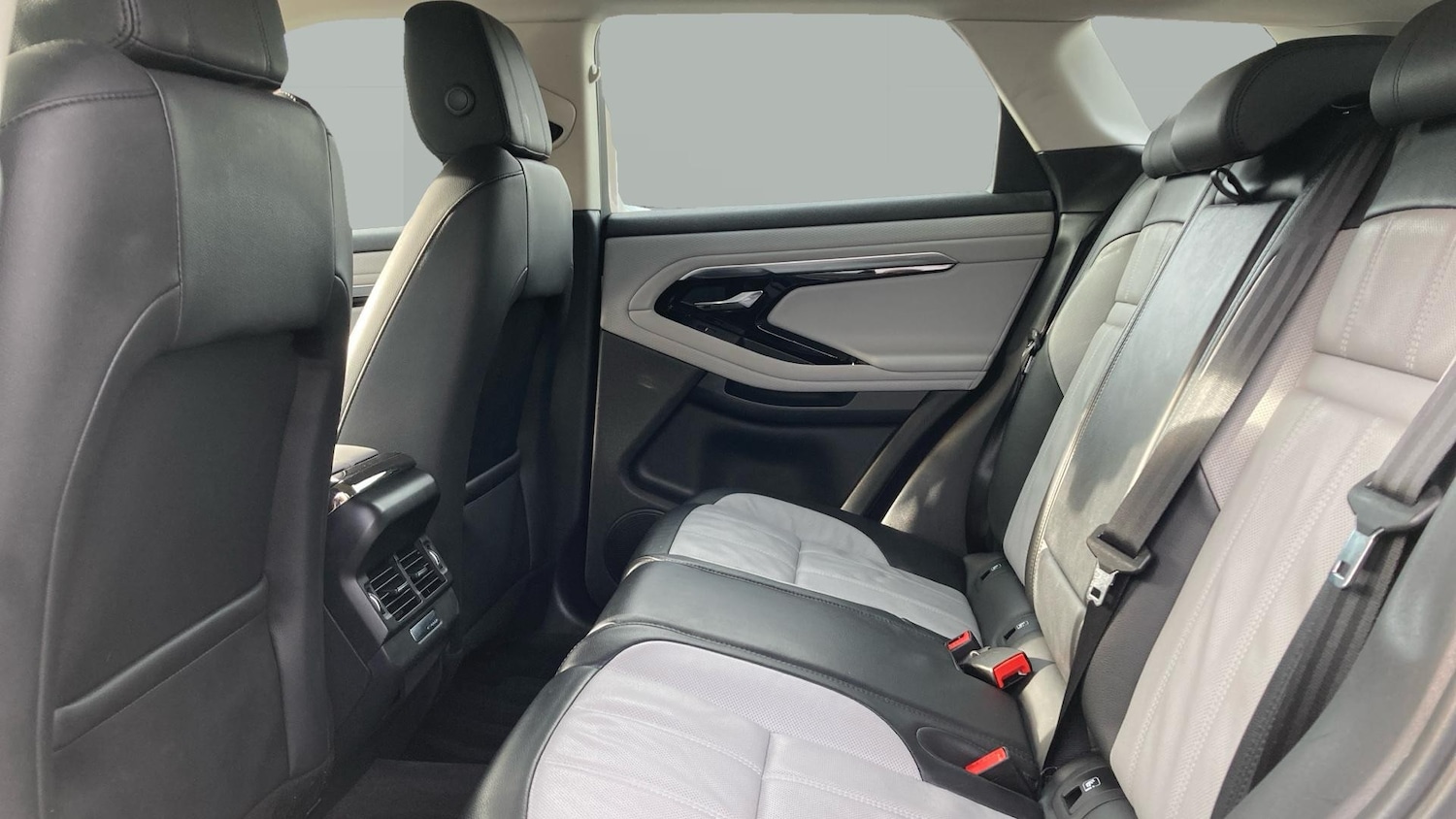 Used Land Rover Range Rover Evoque 2021 for sale - 76104639: Photo 4