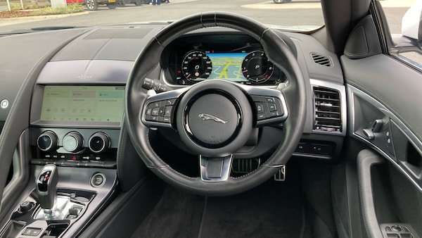 Used Jaguar F-Type 2021 for sale - 76036580: Photo 15