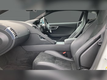 Used Jaguar F-Type 2021 for sale - 76036580: Photo
