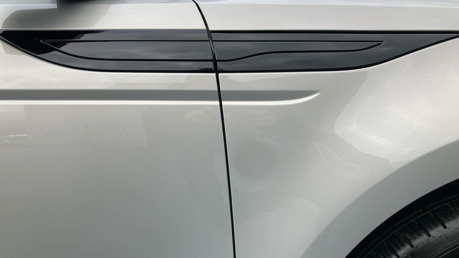 Used Land Rover Range Rover Evoque 2025 for sale - 77247762: Photo 22