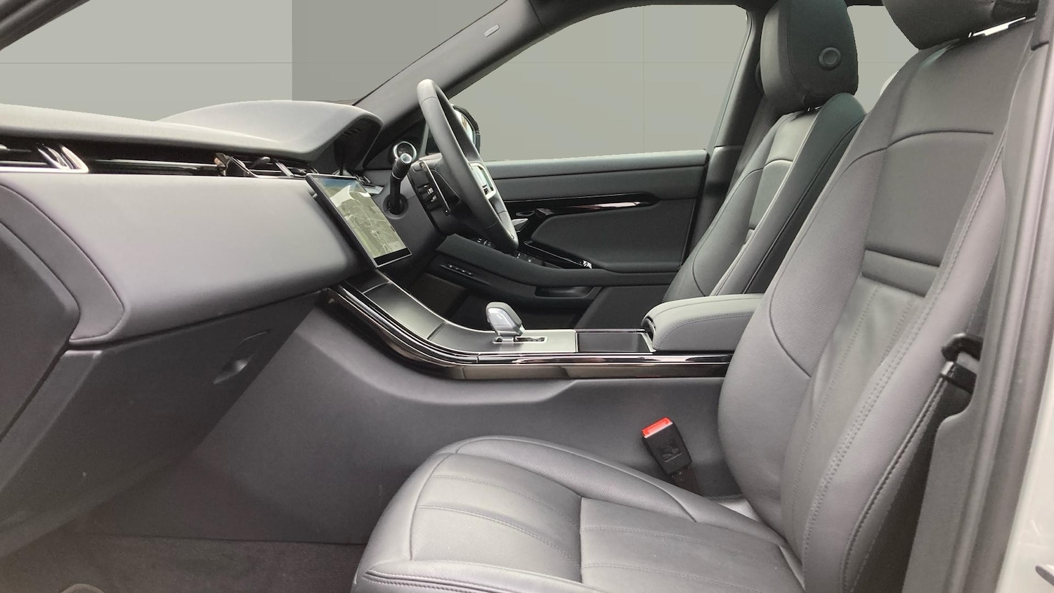 Used Land Rover Range Rover Evoque 2025 for sale - 77247762: Photo 3