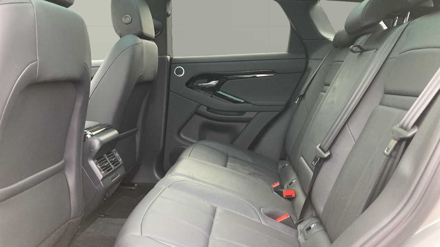 Used Land Rover Range Rover Evoque 2025 for sale - 77247762: Photo 4