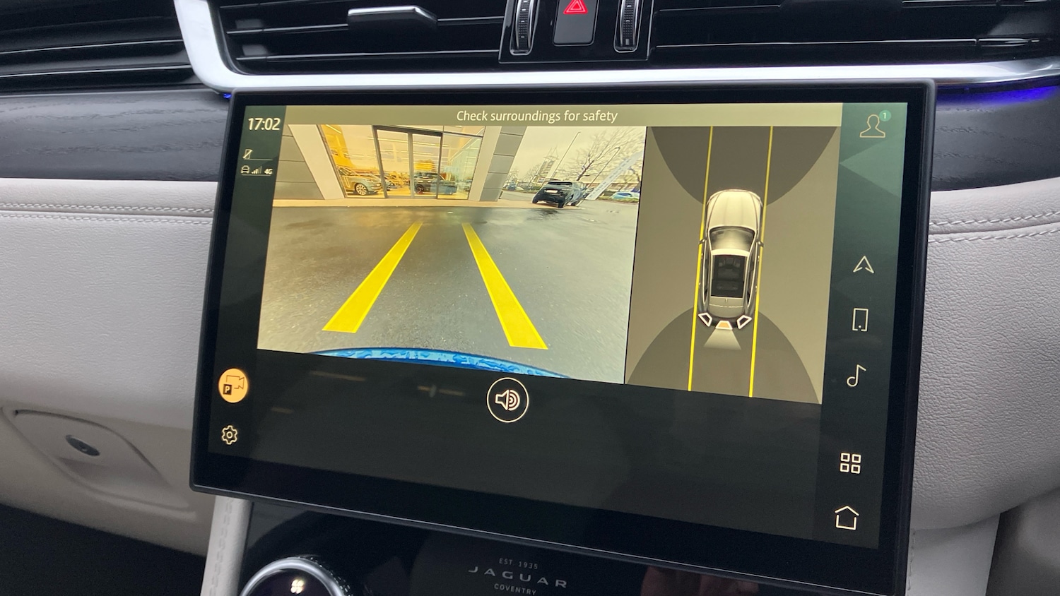 Used Jaguar F-Pace 2022 for sale - 77653542: Photo 12