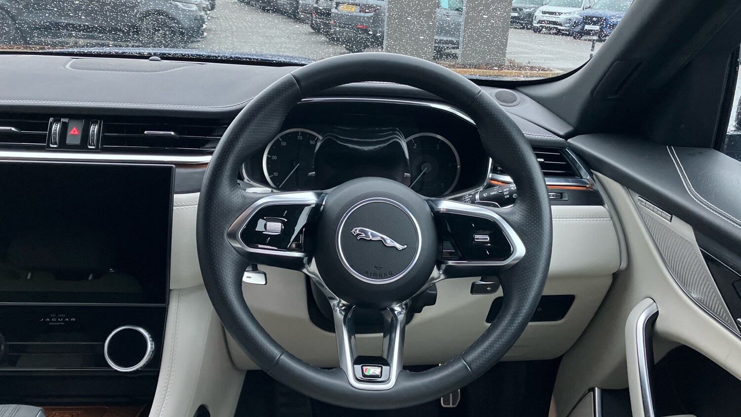 Used Jaguar F-Pace 2022 for sale - 77653542: Photo 15