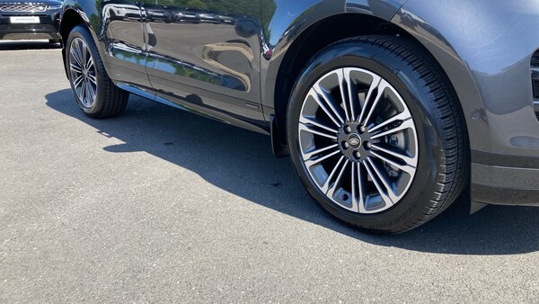 Used Land Rover Range Rover Evoque 2025 for sale - 76209211: Photo 34