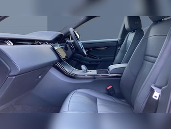 Used Land Rover Range Rover Evoque 2025 for sale - 76209211: Photo 3