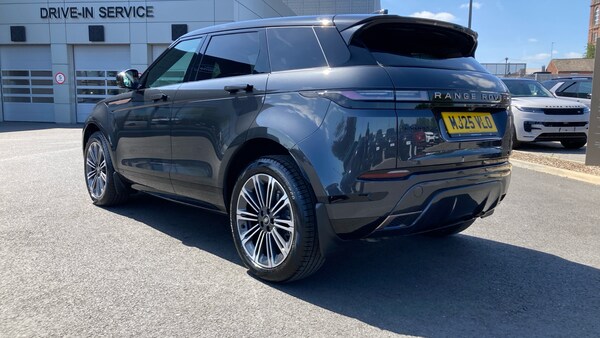 Used Land Rover Range Rover Evoque 2025 for sale - 76209211: Photo 40