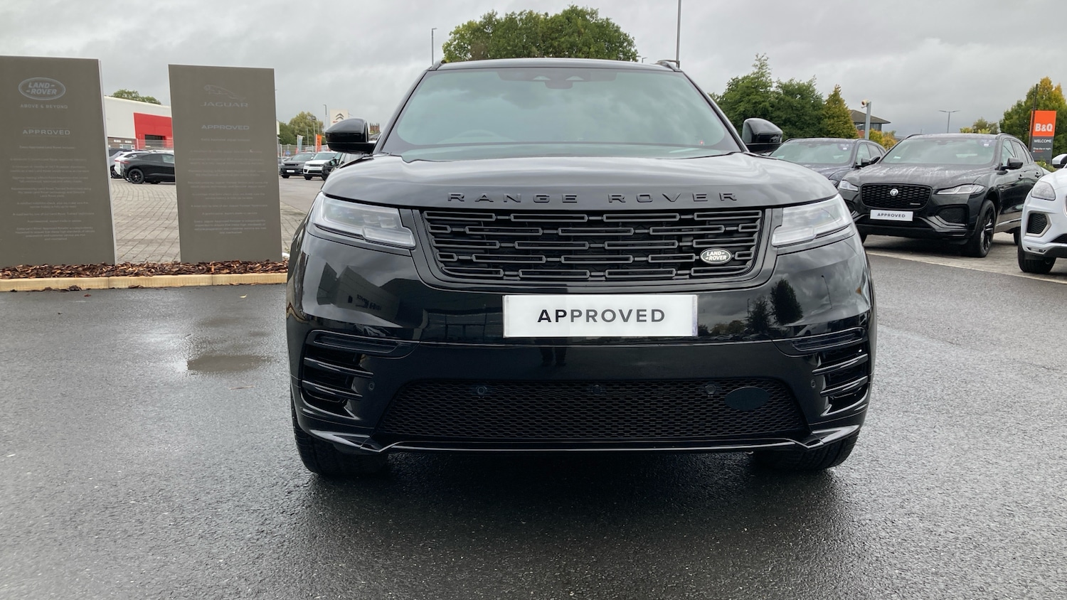 Used Land Rover Range Rover Velar 2024 for sale - 76792885: Photo 31