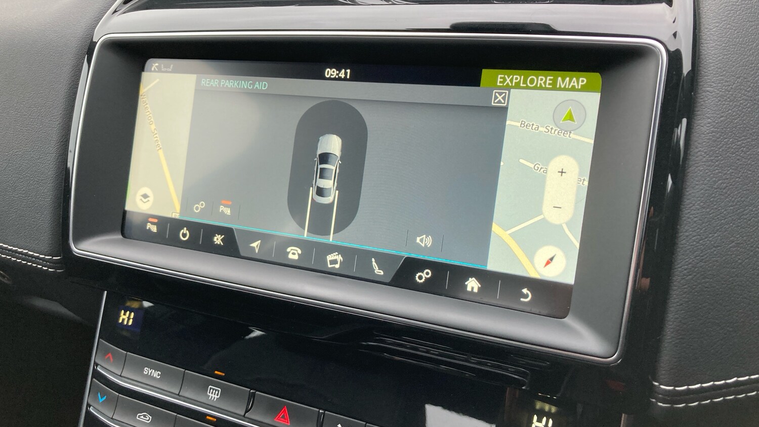 Used Jaguar XE 2019 for sale - 76322421: Photo 12