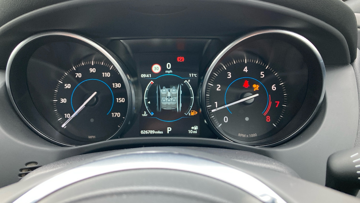 Used Jaguar XE 2019 for sale - 76322421: Photo 16