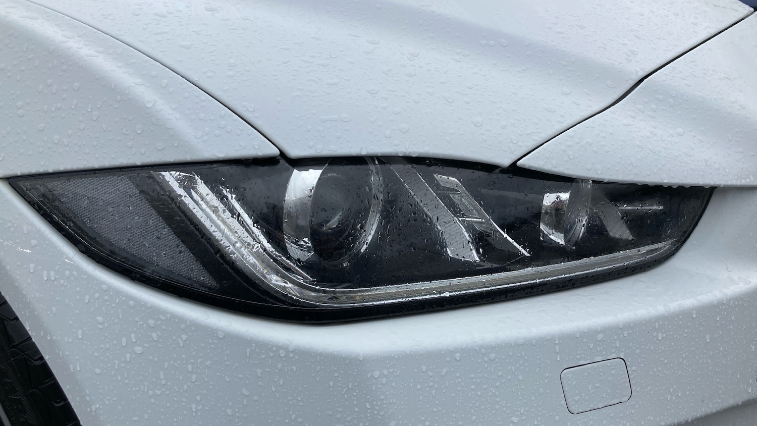 Used Jaguar XE 2019 for sale - 76322421: Photo 17