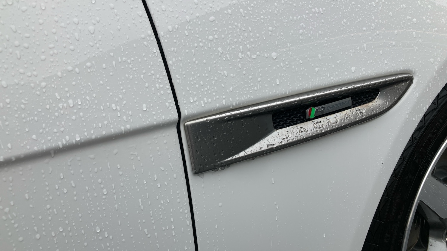 Used Jaguar XE 2019 for sale - 76322421: Photo 24