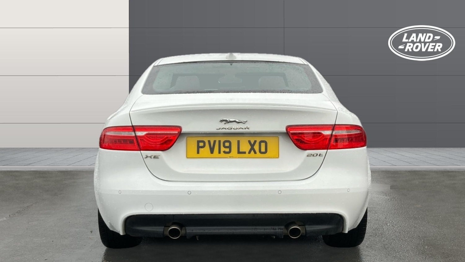 Used Jaguar XE 2019 for sale - 76322421: Photo 6