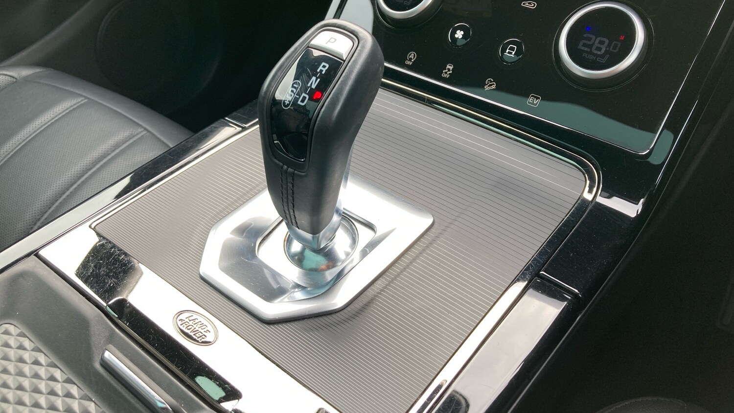 Used Land Rover Range Rover Evoque 2023 for sale - 76038083: Photo 13