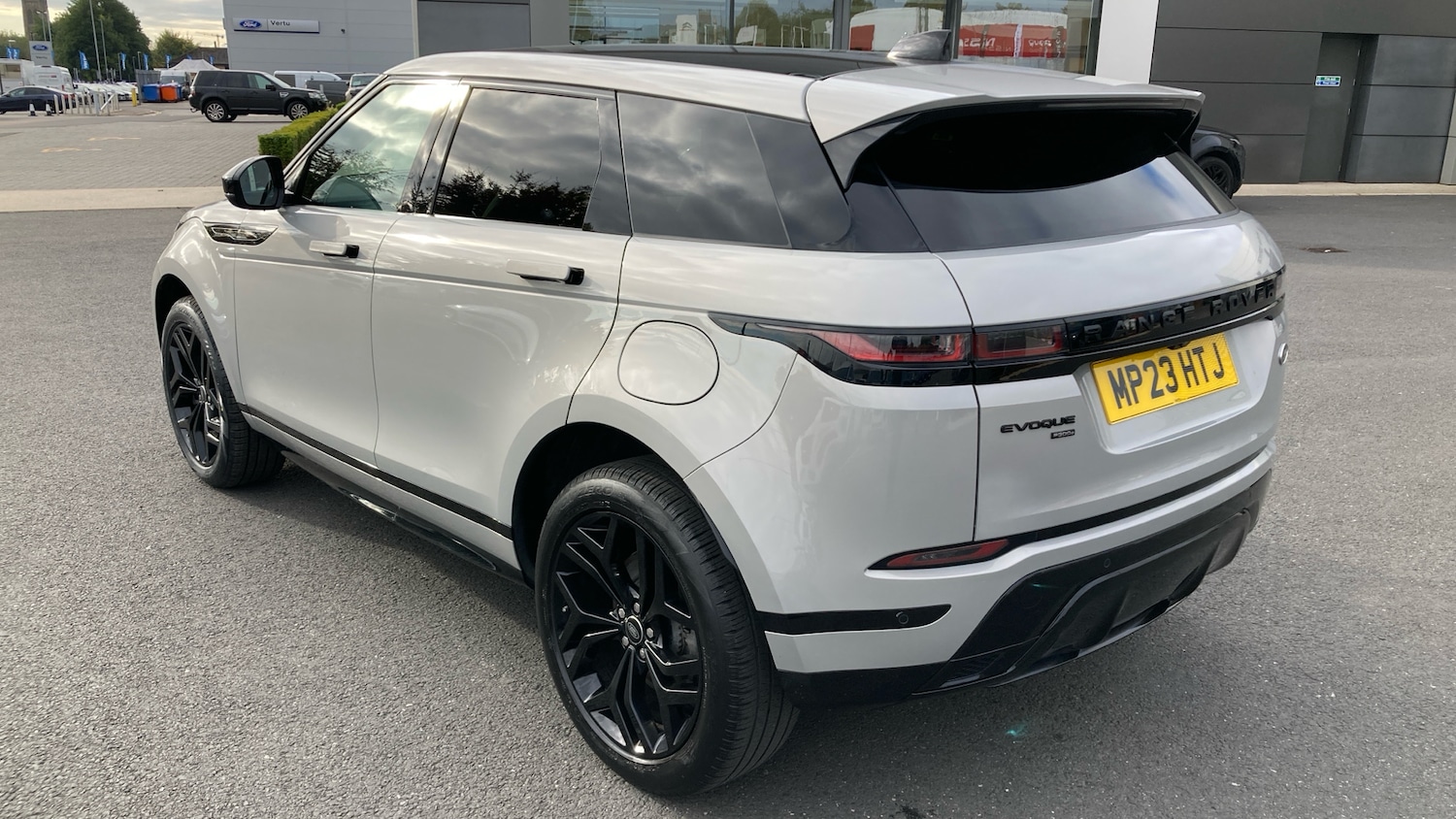 Used Land Rover Range Rover Evoque 2023 for sale - 76038083: Photo 41