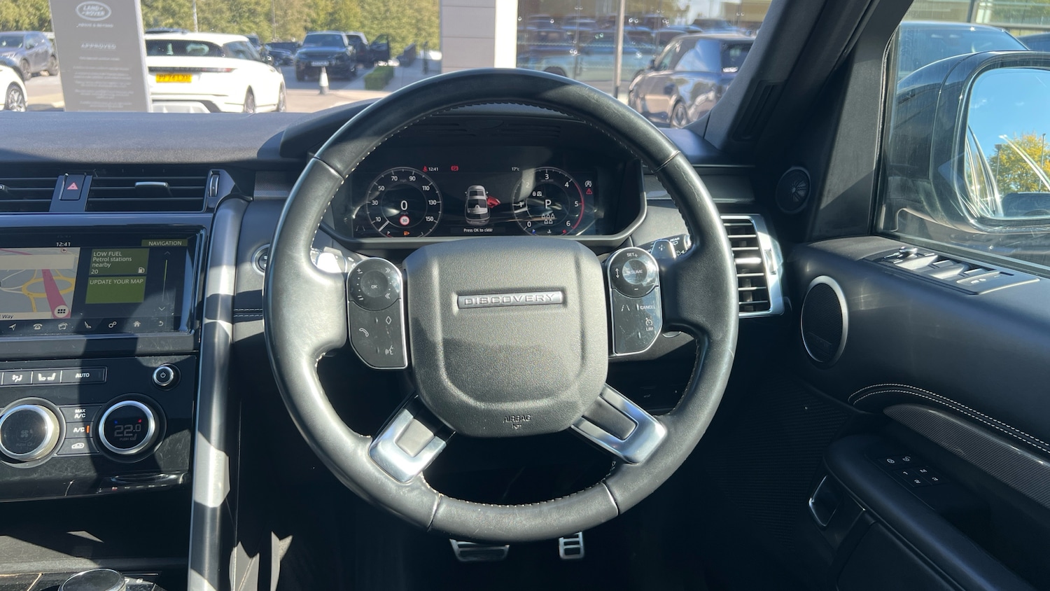Used Land Rover Discovery 2019 for sale - 76761937: Photo 15